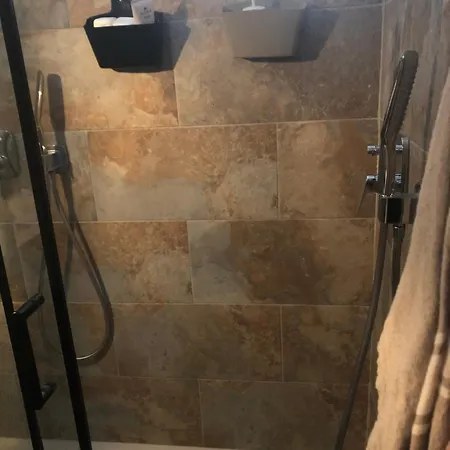Alojamento de Acomodação e Pequeno-almoço Votre Espace Glamour En Cohabitation Avec Nous Deux Dans Notre Du Village Naturiste 3*